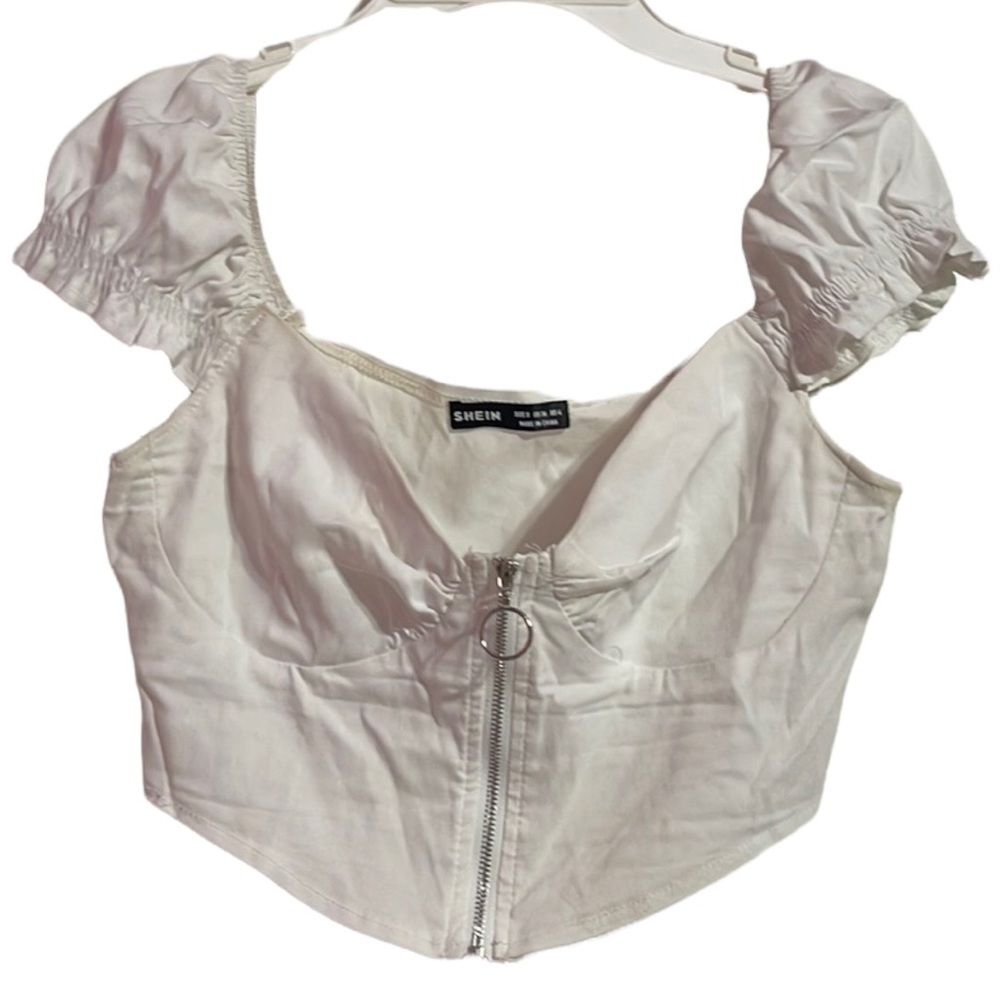 White crop top